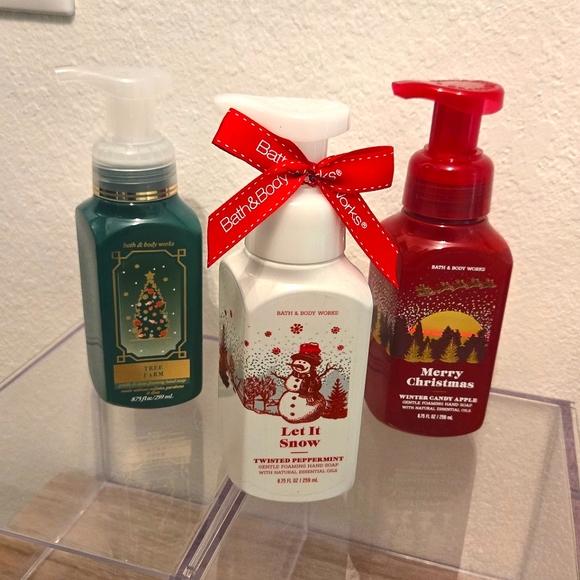 Let it Snow, Tree Farm, Winter Candy Apple 🍎 BBW  Foaming Handsoaps - Picture 8 of 8